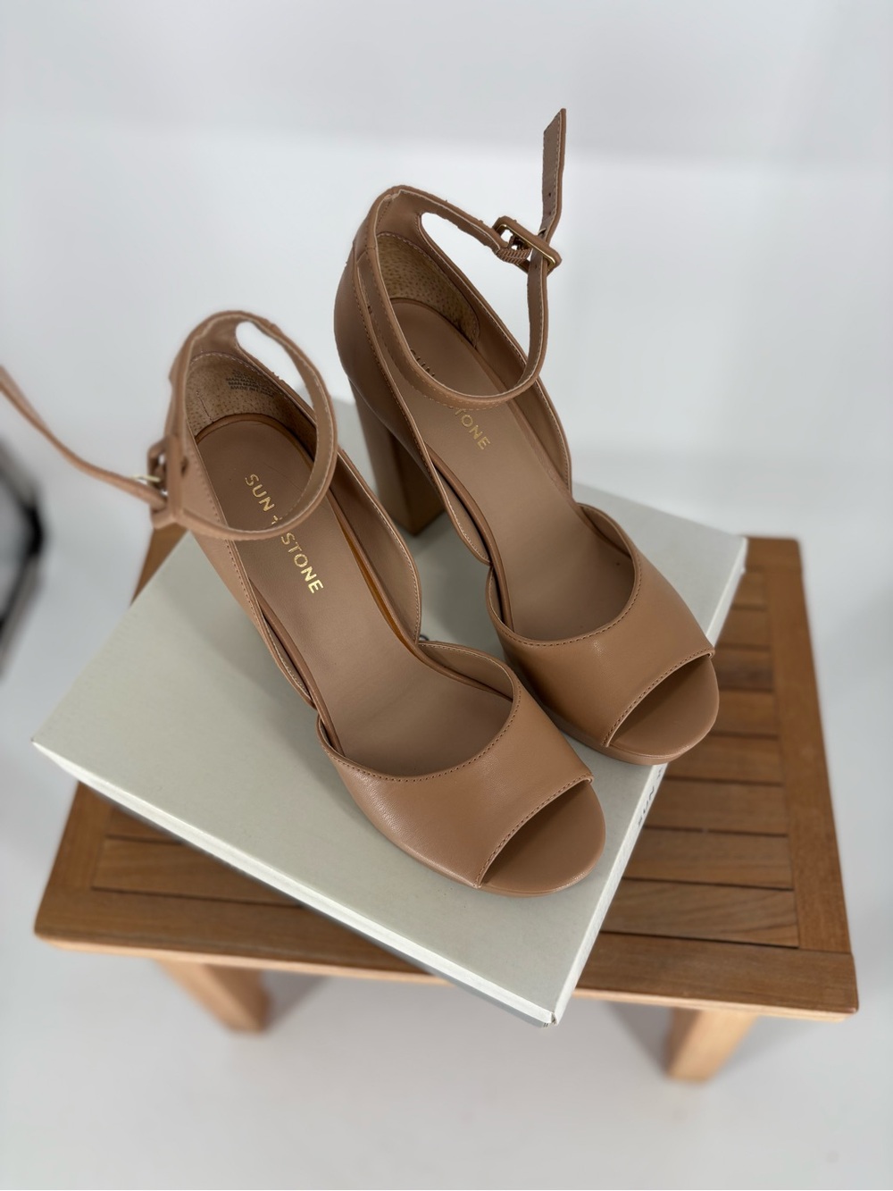 New Women Sun + Stone REEMAAP Tan Leather Peep-Toe Block Heel Sandals SIZE 9.5 M